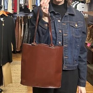 Furla Brown Leather Scalloped Tote Bag Made in Italy Vintage Minimalist Shoulder